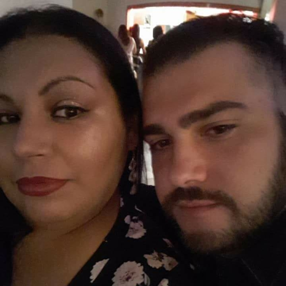 Meet your Posher, Esmeralda